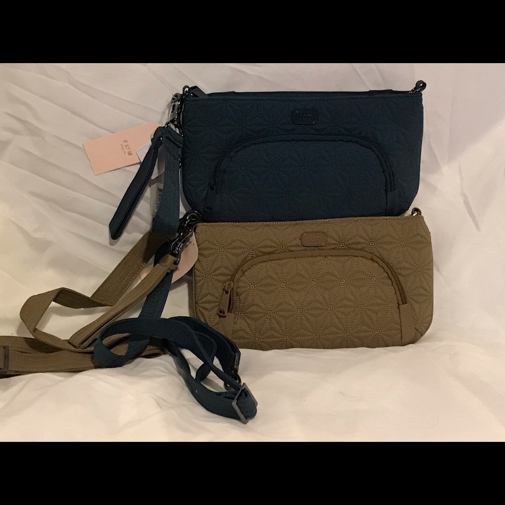 LUG Flyers in Chestnut and Peacock NWT